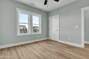 705 S Topsail Dr, Surf City, NC 28445 - Photo 38