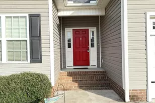 216 Beaverdam Dr, Clinton, NC 28328 - Photo 4