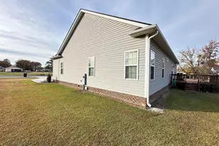 216 Beaverdam Dr, Clinton, NC 28328 - Photo 6