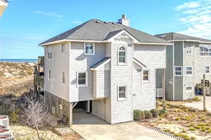 721 Crown Pt Cir, Corolla, NC 27927 - Photo 2
