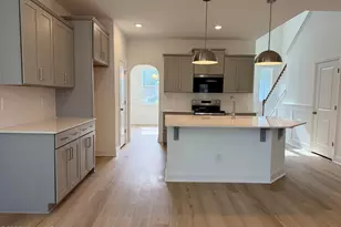 517 Watauga Ln, Aberdeen, NC 28315 - Photo 8