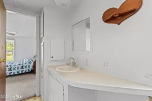677 Berrys Creek Rd, Beaufort, NC 28516 - Photo 16
