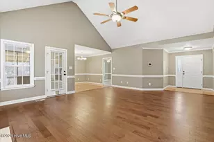 301 Towbridge Ln, Goldsboro, NC 27534 - Photo 8