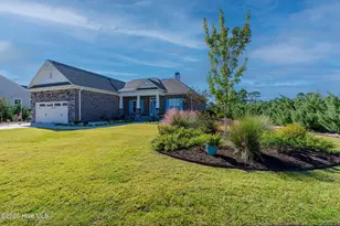 3235 Oceanic Bay Dr, Southport, NC 28461 - Photo 2