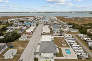 301 Henderson Blvd, Atlantic Beach, NC 28512 - Photo 30