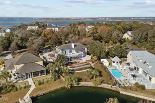 203 Red Snapper Dr, Emerald Isle, NC 28594 - Photo 58