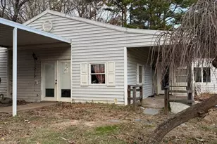 241 Torchwood Rd, Carthage, NC 28327 - Photo 2