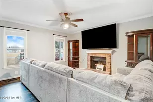 400 Rose Dr, Goldsboro, NC 27534 - Photo 2