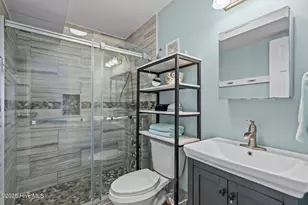 111 Florida Ave, Carolina Beach, NC 28428 - Photo 20