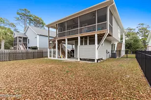 205 NE 59th St, Oak Island, NC 28465 - Photo 56