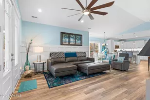 205 NE 59th St, Oak Island, NC 28465 - Photo 12