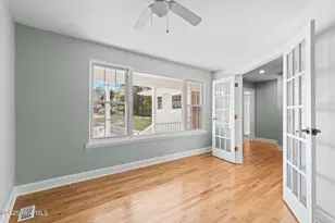 821 S Shore Dr, Southport, NC 28461 - Photo 16
