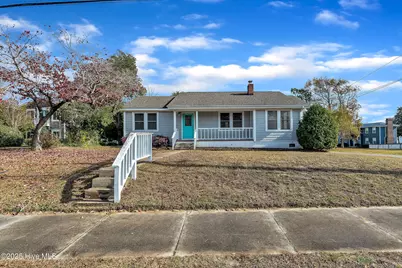 213 Mansfield Parkway, Morehead City, NC 28557 - Photo 2