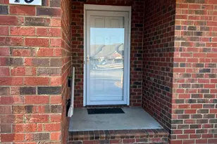 10 Pier Pointe, New Bern, NC 28562 - Photo 2