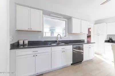 107 Knotline Road, New Bern, NC 28562 - Photo 10