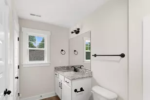 302 Hawks Bluff Dr, New Bern, NC 28560 - Photo 12