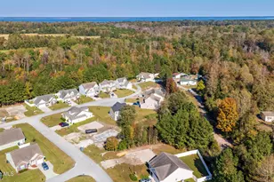 318 Hawks Bluff Dr, New Bern, NC 28560 - Photo 38