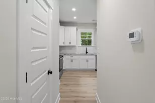 400 Stone Hawk Ln, New Bern, NC 28560 - Photo 8