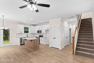 431 Peregrine Ridge Dr, New Bern, NC 28560 - Photo 2