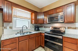 8116 Schooner Pl, Wilmington, NC 28412 - Photo 16