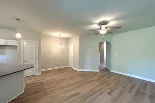 109 Crab Claw Spit Ln, Jacksonville, NC 28546 - Photo 10