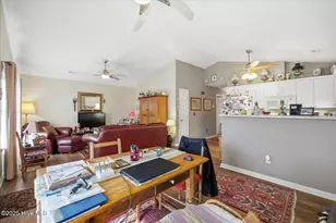 605 Tisbury Ln, Wilmington, NC 28412 - Photo 14