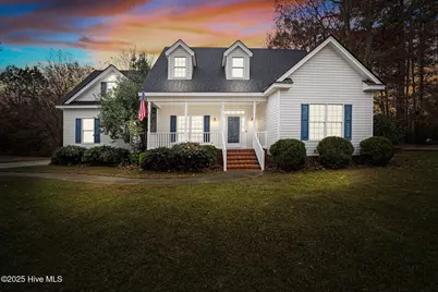 304 Woodfield Drive, Nashville, NC 27856 - Photo 2