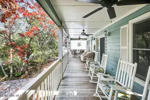 302 SE 79th St, Oak Island, NC 28465 - Photo 30