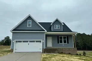 159 Spring Meadows Dr, Aberdeen, NC 28315 - Photo 1