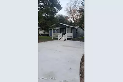 124 Zacchaeus Avenue, Morehead City, NC 28557 - Photo 2