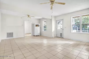 102 SW 11th St, Oak Island, NC 28465 - Photo 38