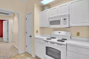 102 SW 11th St, Oak Island, NC 28465 - Photo 14