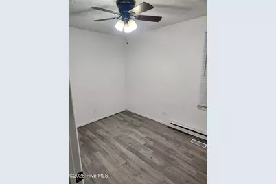 616 N Pine Street, Roseboro, NC 28382 - Photo 8