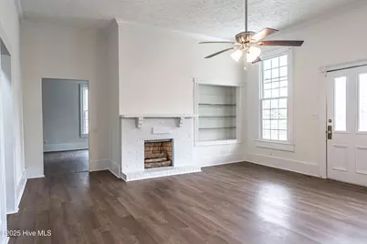 301 W Central Street, Maxton, NC 28364 - Photo 90