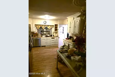 306 Greenfield Boulevard, Greenville, NC 27834 - Photo 6