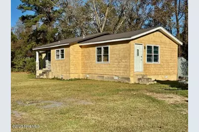 145 Riggs Street, Jacksonville, NC 28540 - Photo 2