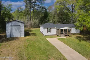182 W Island Trail, Hertford, NC 27944 - Photo 2