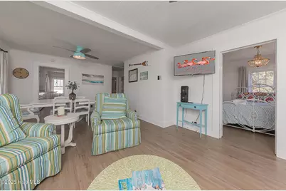 520 W Corbett Avenue, Swansboro, NC 28584 - Photo 8