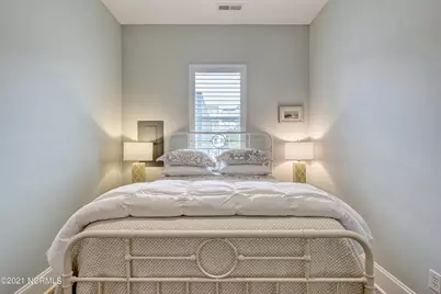 715 N 4th Street #Apt 302, Wilmington, NC 28401 - Photo 24