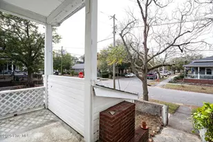 129 S 8th St, Wilmington, NC 28401 - Photo 6