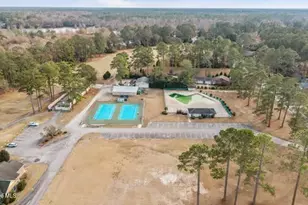 65 Quarterdeck Townes, New Bern, NC 28562 - Photo 4
