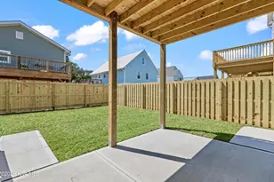 503 Greenville Ave, Carolina Beach, NC 28428 - Photo 44