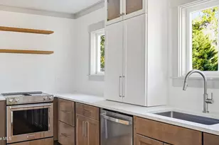760 N May St, Southern Pines, NC 28387 - Photo 6