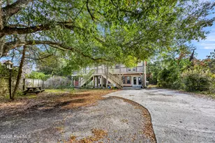 401 Risley Rd, Carolina Beach, NC 28428 - Photo 2