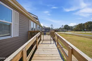 110 Seaview Dr, Elizabeth City, NC 27909 - Photo 14