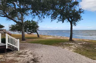 197 Pamlico Pkwy, Beaufort, NC 28516 - Photo 8