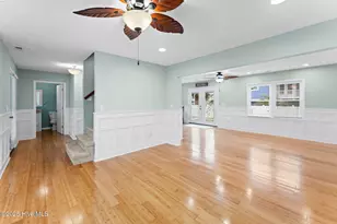 142 Carolina Ave, Holden Beach, NC 28462 - Photo 16