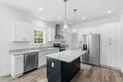 9163 Southern Boulevard SE, Winnabow, NC 28479 - Photo 12