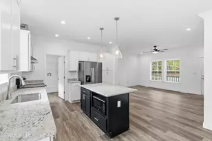 9163 Southern Blvd SE, Winnabow, NC 28479 - Photo 14