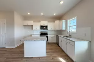 903 Wild Azalea Wy, Hubert, NC 28539 - Photo 6